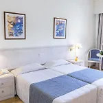 Golden Coast Feriested 4*