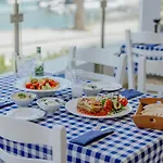 Golden Coast 4*