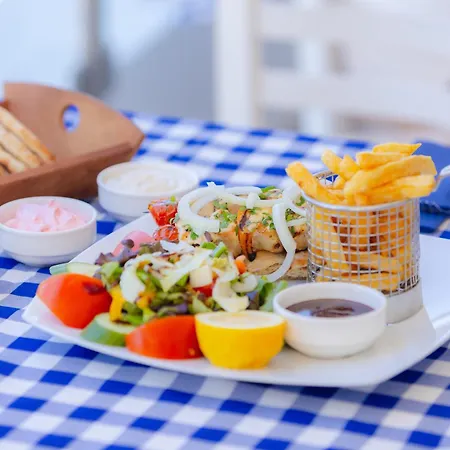 골든 코스트 비치 4*