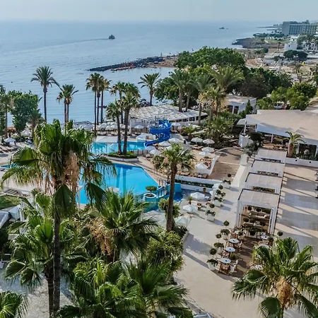 Golden Coast Протарас