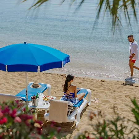 Golden Coast Курортный комплекс 4*