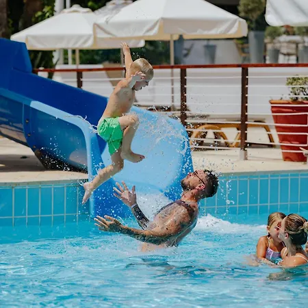 골든 코스트 비치 리조트