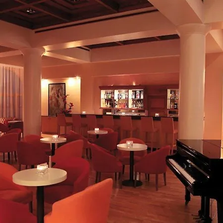 리조트 골든 코스트 비치