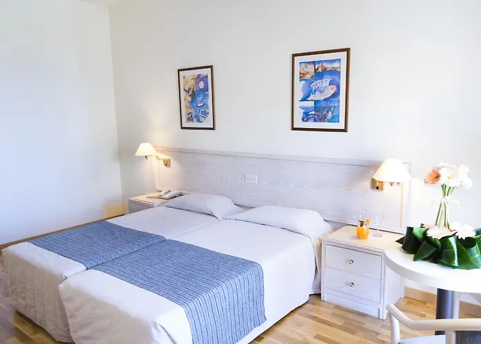 Golden Coast Resort 4*