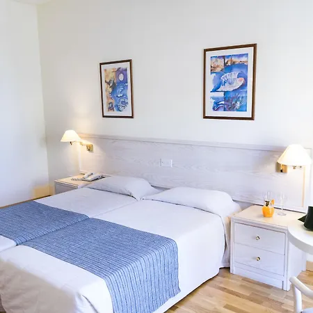 Golden Coast Resort 4*