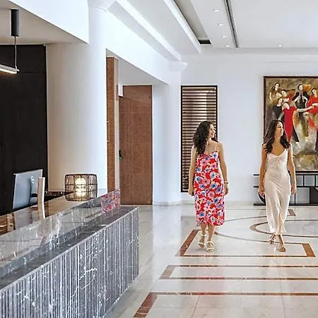 Golden Coast Complex 4*