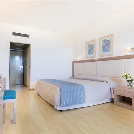 Golden Coast Курортный комплекс Протарас